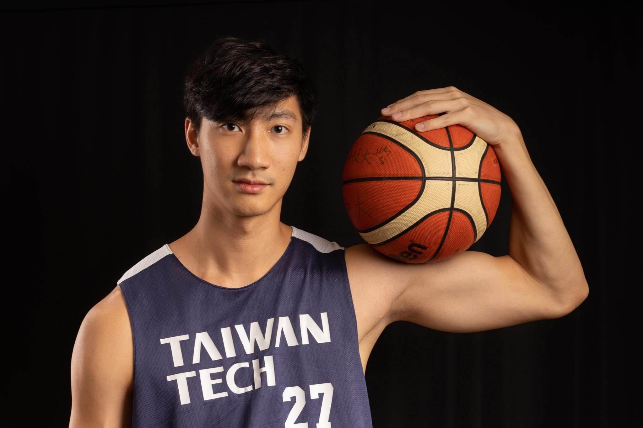 耿少宏以體育績優進入臺科大。